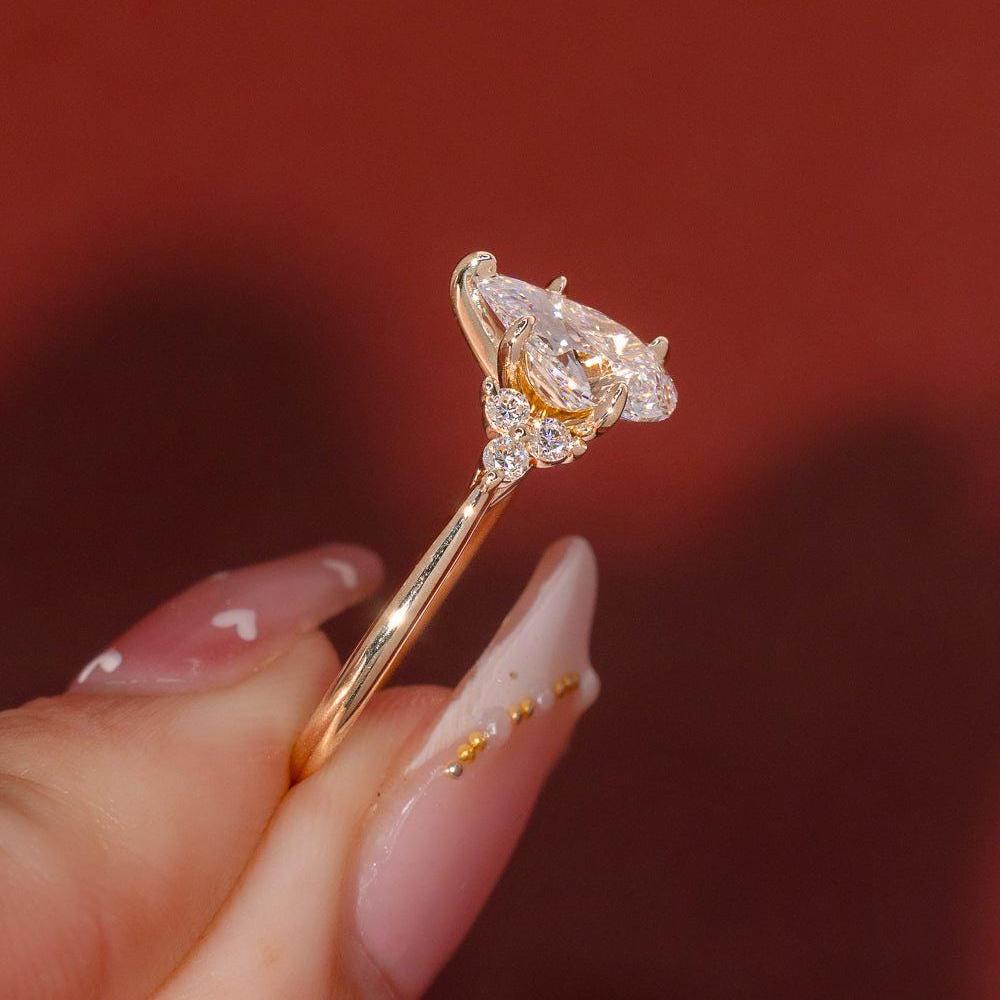 1.5 Carat D color VVS1 Clarity IGI CERTIFIED Pear Cut Lab Grown Diamond Engagement Ring Side Round Solid 14k Yellow Gold