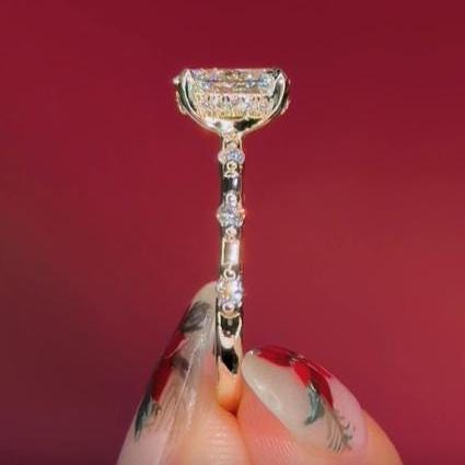 1 Ct Oval Lab Grown F - VS1 Diamond Ring / 1 CT Oval Diamond Thin Engagement Ring / Dainty Ring / 14k Gold Hidden Halo Oval Diamond Ring